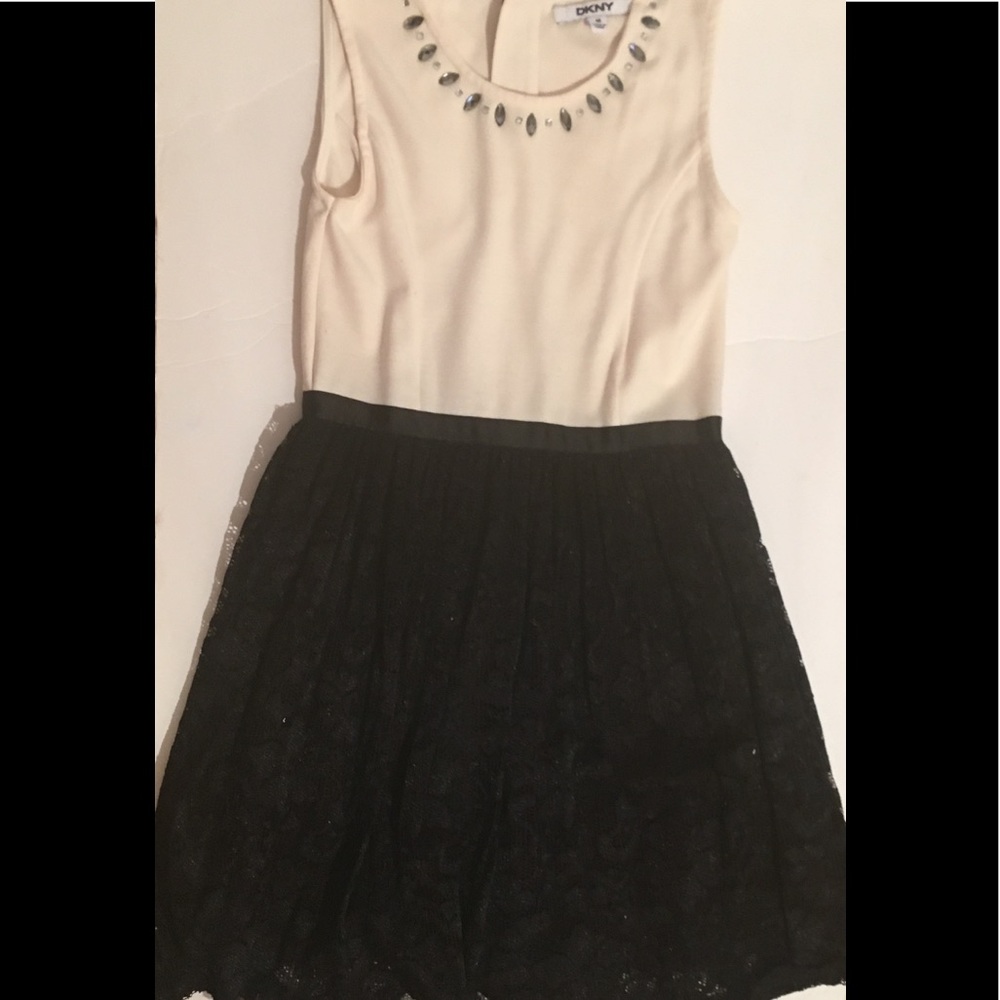 Beautiful black and white dress